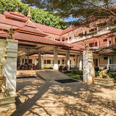 Suan Bua Hotel & Resort Ban Pong  Zewnętrze zdjęcie