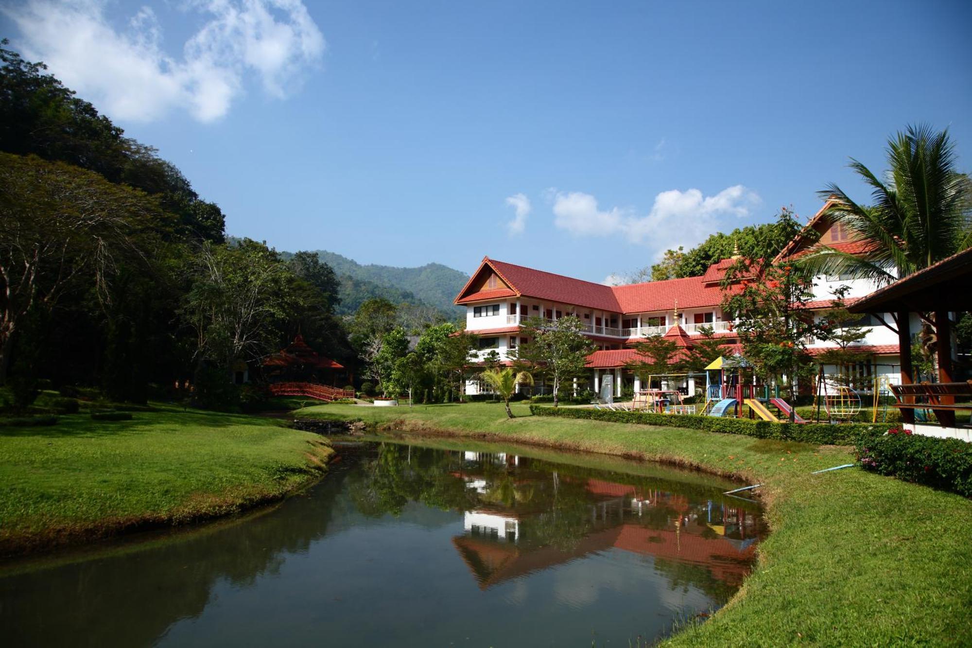 Suan Bua Hotel & Resort Ban Pong  Zewnętrze zdjęcie