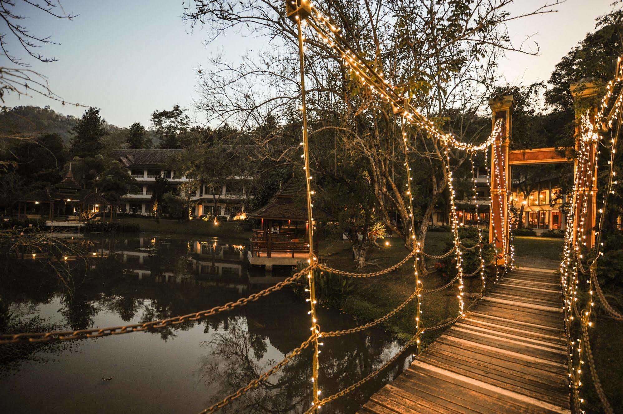 Suan Bua Hotel & Resort Ban Pong  Zewnętrze zdjęcie