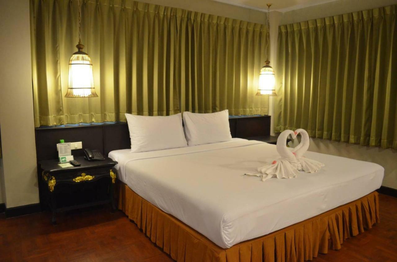 Suan Bua Hotel & Resort Ban Pong  Zewnętrze zdjęcie